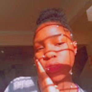 Meet your Posher, Ewurama